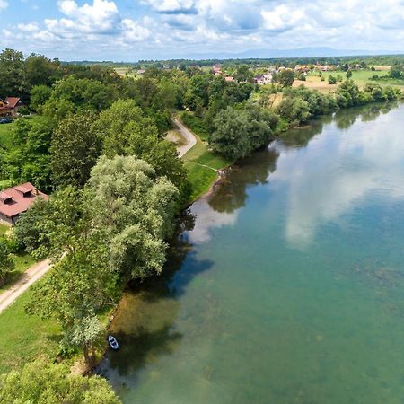 Zagreb, Kuca Za Odmor Swan River Holiday House Lasinja Exterior foto