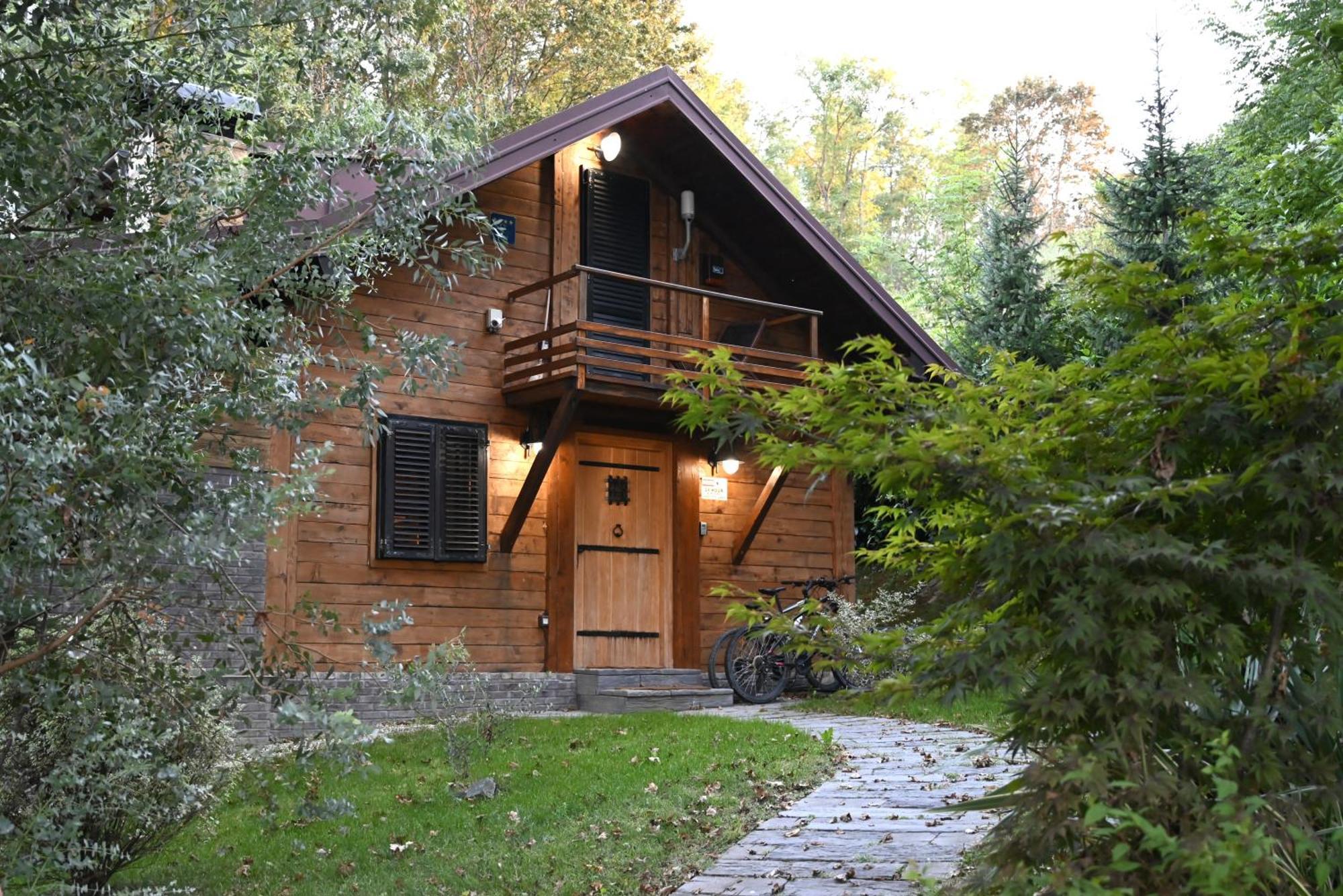 Zagreb, Kuca Za Odmor Swan River Holiday House Lasinja Exterior foto